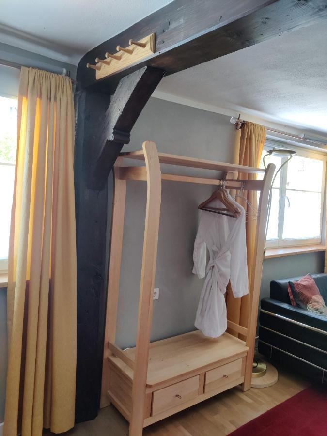 Gemuetliche Gaestezimmer In Einem Neu Sanierten Fachwerkhaus Sachsenheim Extérieur photo