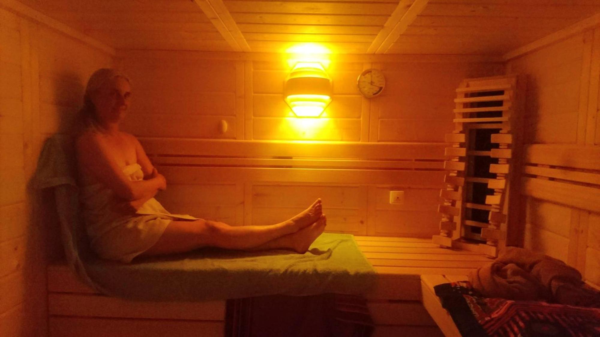 Gemuetliche Gaestezimmer In Einem Neu Sanierten Fachwerkhaus Sachsenheim Extérieur photo