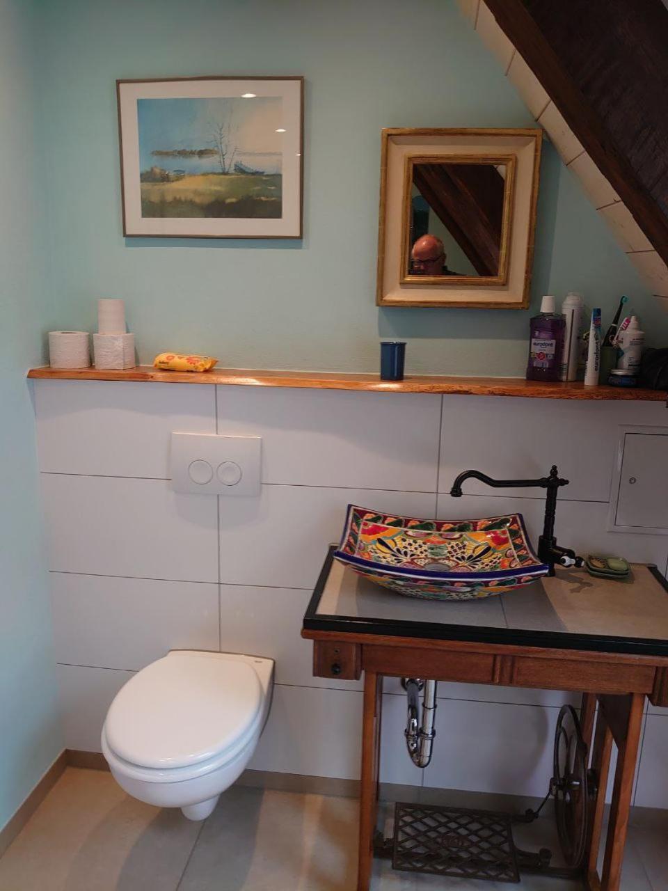Gemuetliche Gaestezimmer In Einem Neu Sanierten Fachwerkhaus Sachsenheim Extérieur photo