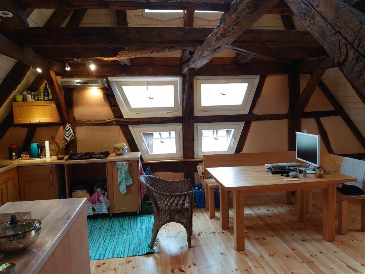 Gemuetliche Gaestezimmer In Einem Neu Sanierten Fachwerkhaus Sachsenheim Extérieur photo