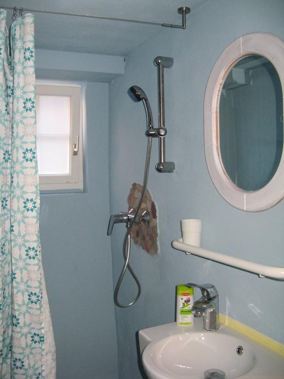 Gemuetliche Gaestezimmer In Einem Neu Sanierten Fachwerkhaus Sachsenheim Extérieur photo