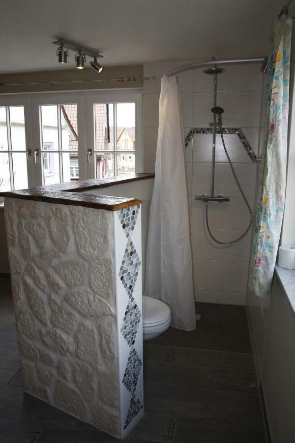 Gemuetliche Gaestezimmer In Einem Neu Sanierten Fachwerkhaus Sachsenheim Extérieur photo