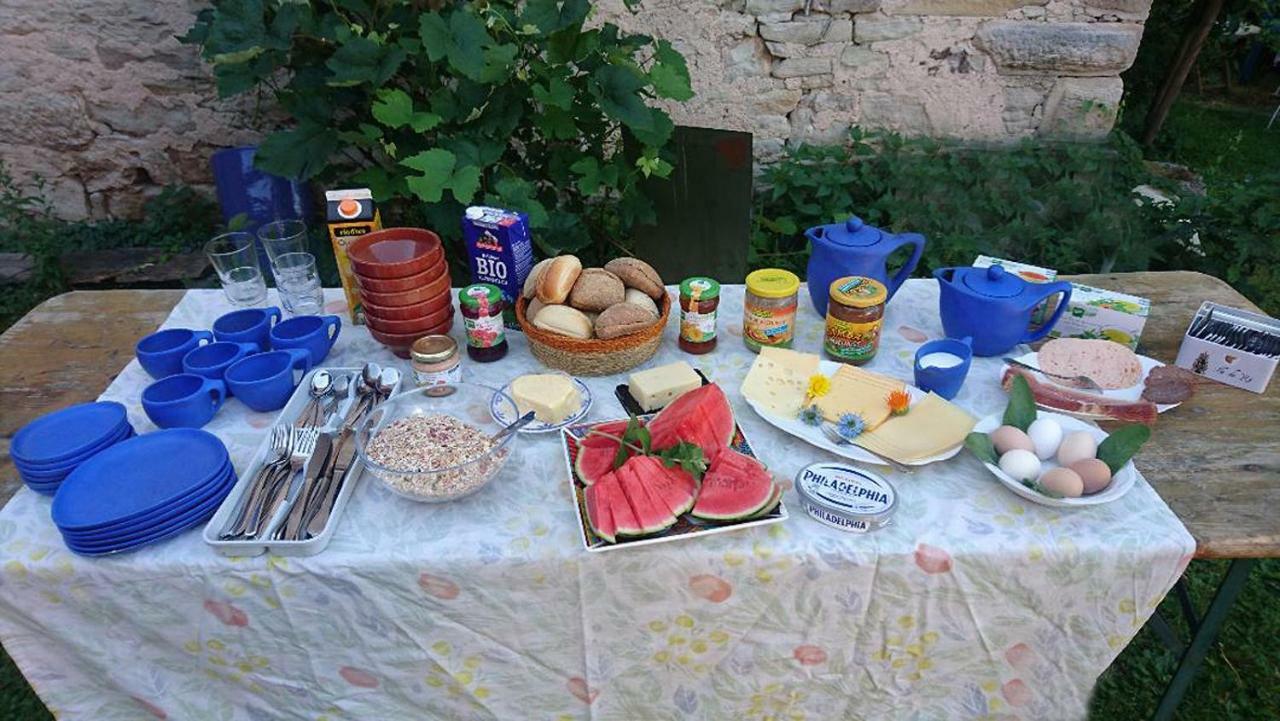 Gemuetliche Gaestezimmer In Einem Neu Sanierten Fachwerkhaus Sachsenheim Extérieur photo